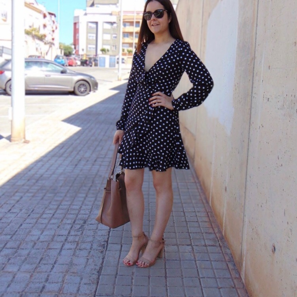 90’s DRESS RUBY ROX SIZE M